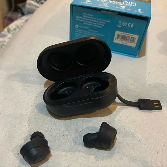 jlab jbuds air bluetooth headphones - Picture 6 of 7